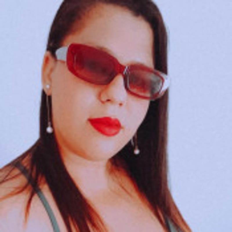 Janine Carvalho picture