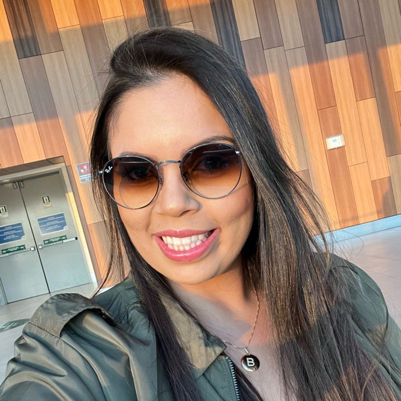 Bianca de Oliveira picture