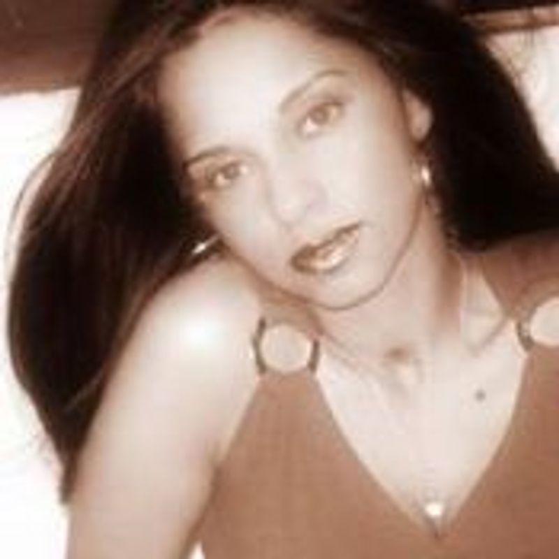 Sandra Mello picture
