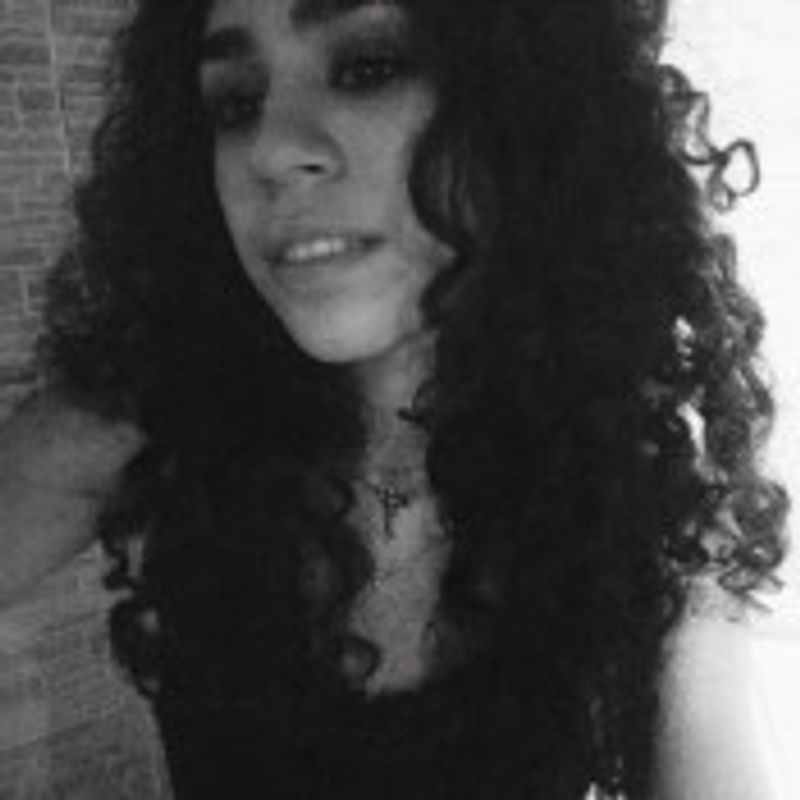 Letícia Pontes picture