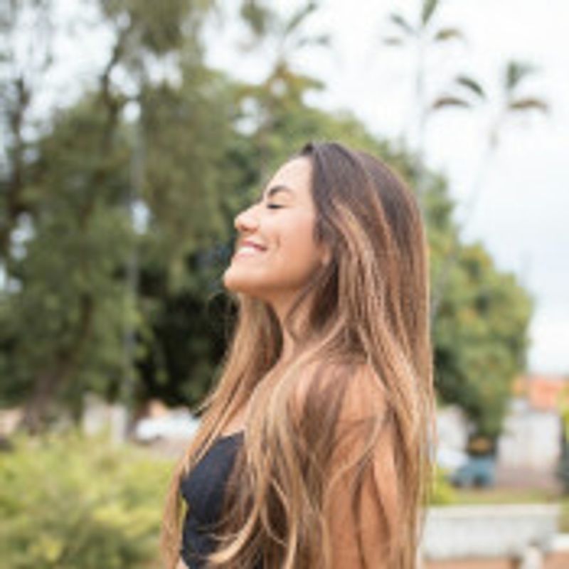 Luana picture
