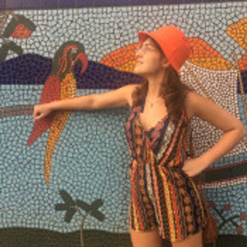 Isa Maia picture