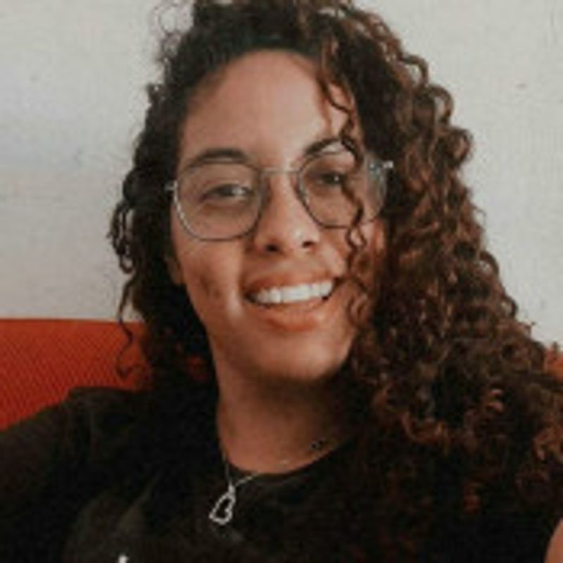 Larissa Maciel picture