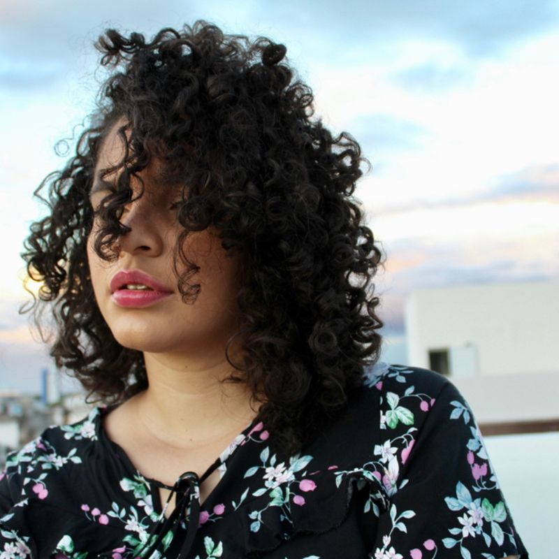 Jordana Vívian picture