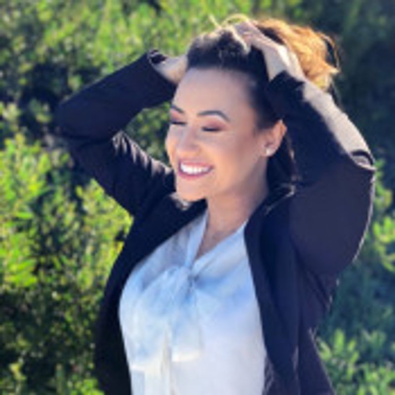 Nina Possamai picture