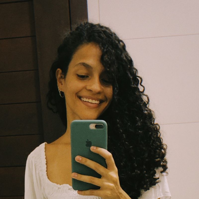Bárbara Soares picture