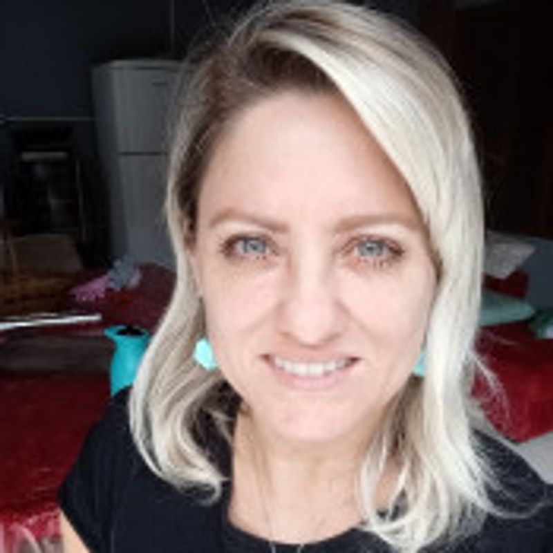 Andréia Flores picture