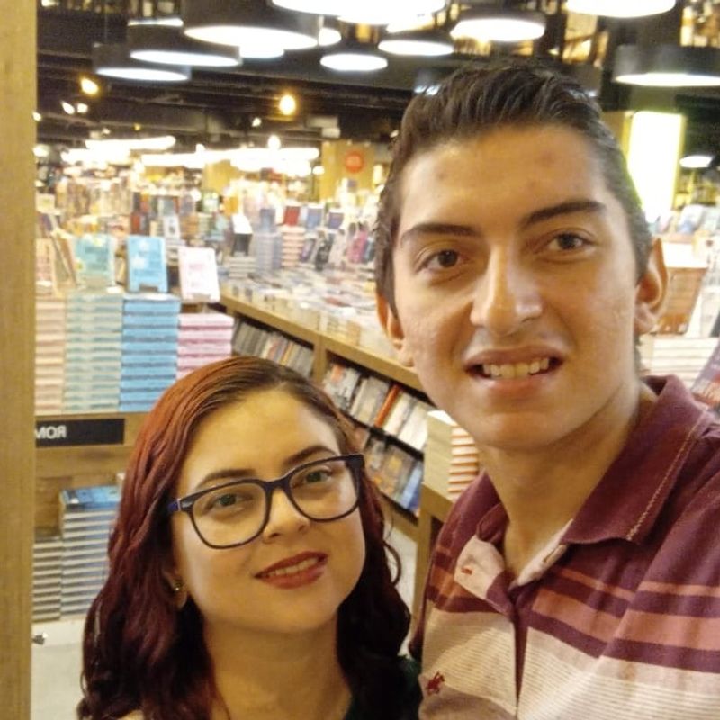 Brenda Sá Azevedo picture
