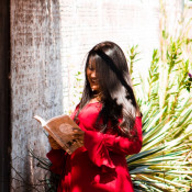 Karine Araújo picture