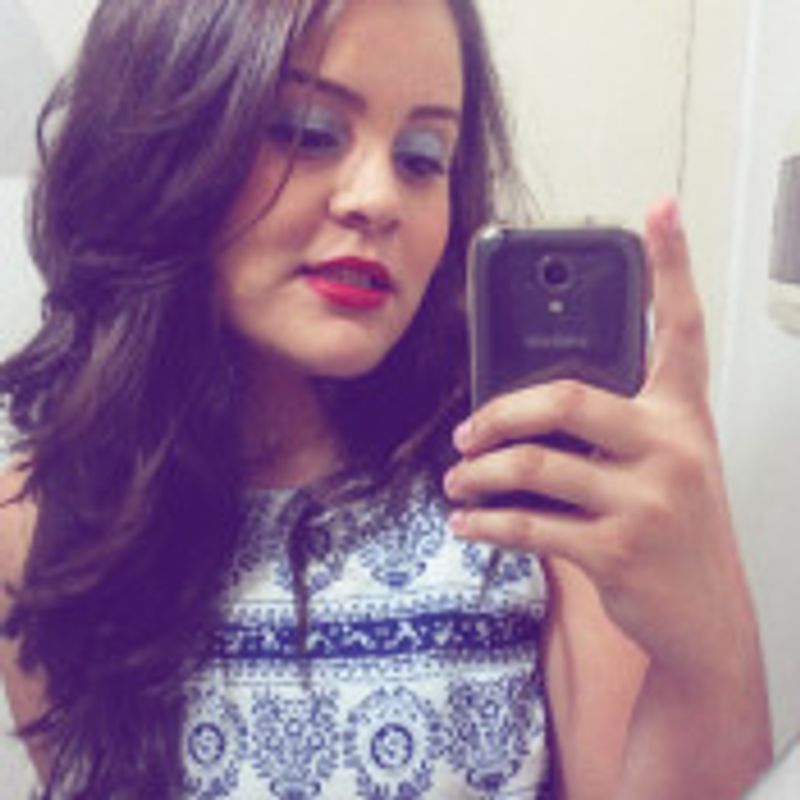 Letícia Aquila picture
