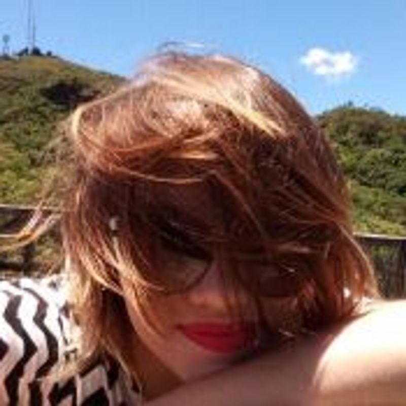 Gabriela Petrucci picture