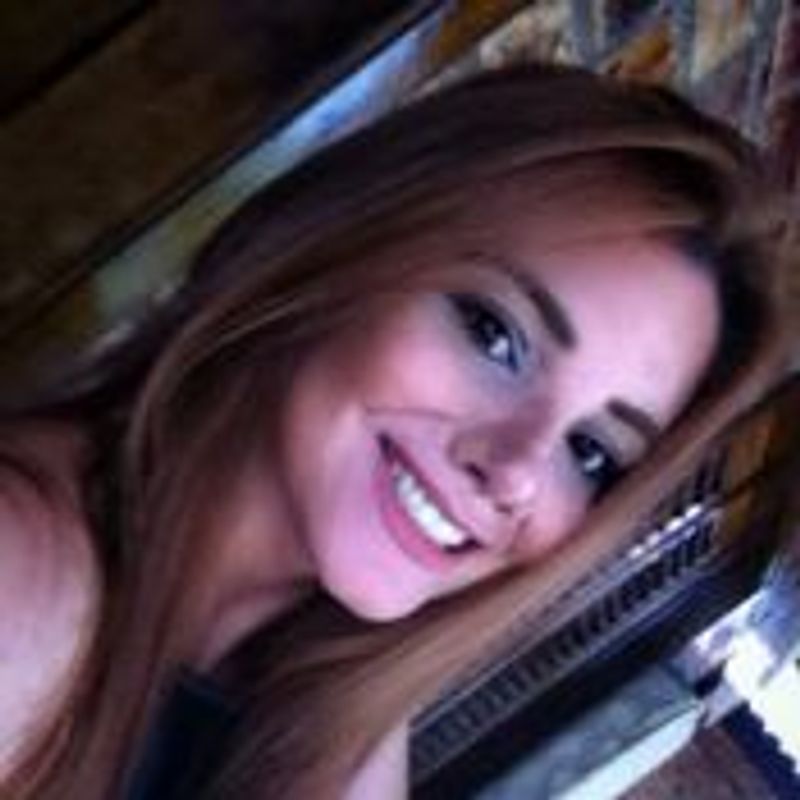 Nayara França picture