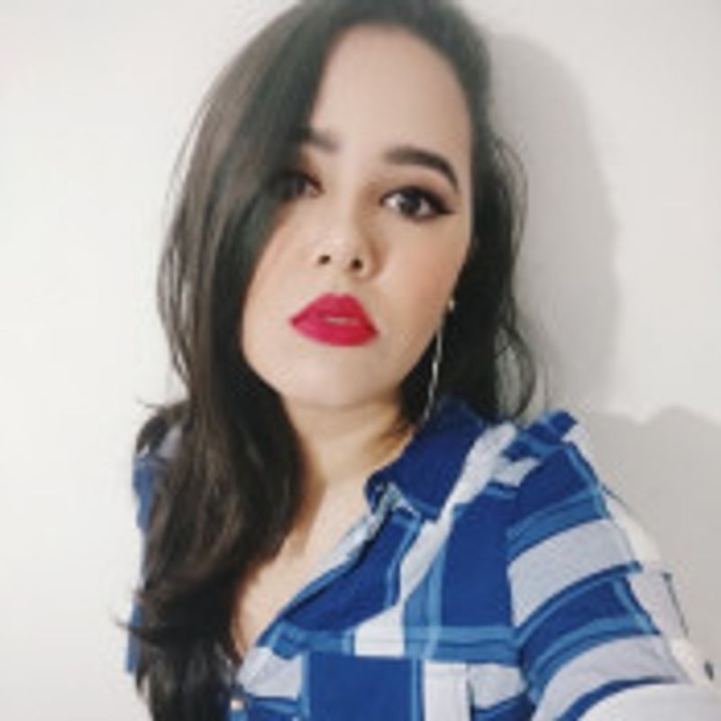 Mariana Oliveira picture