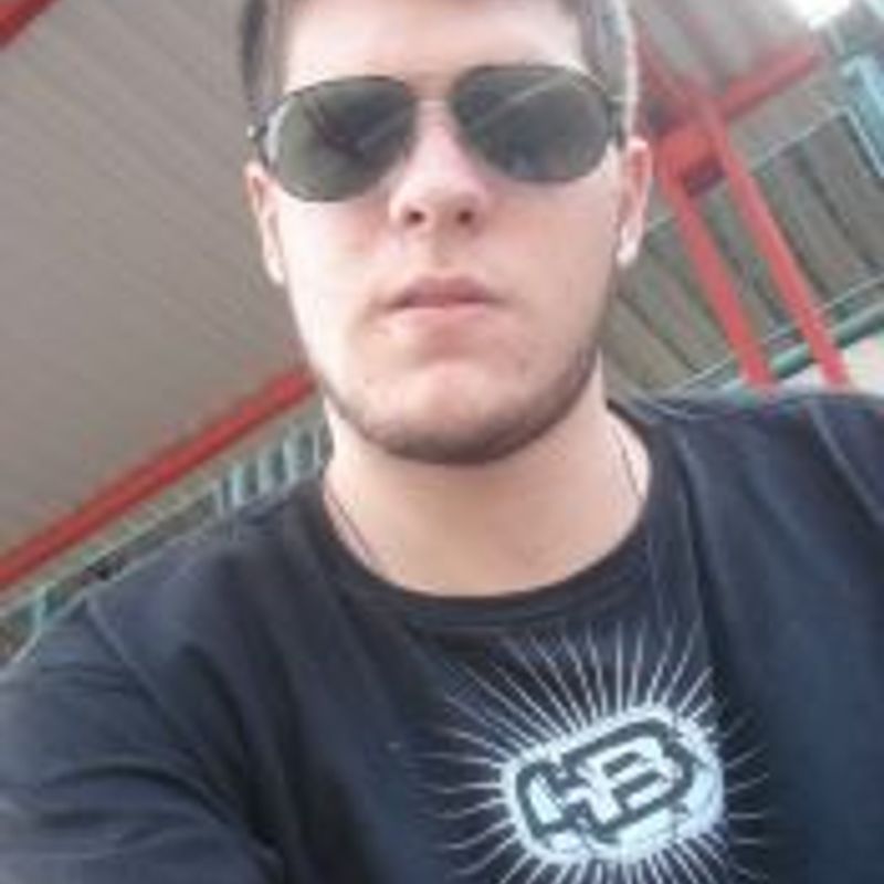 Tiago Damian picture