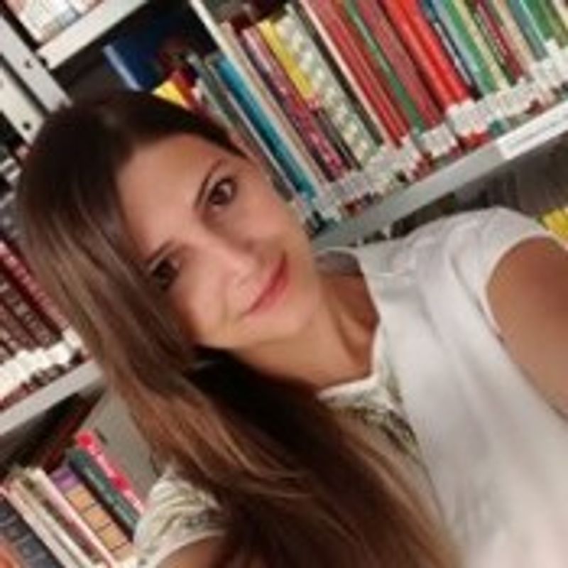 Simone Silva picture