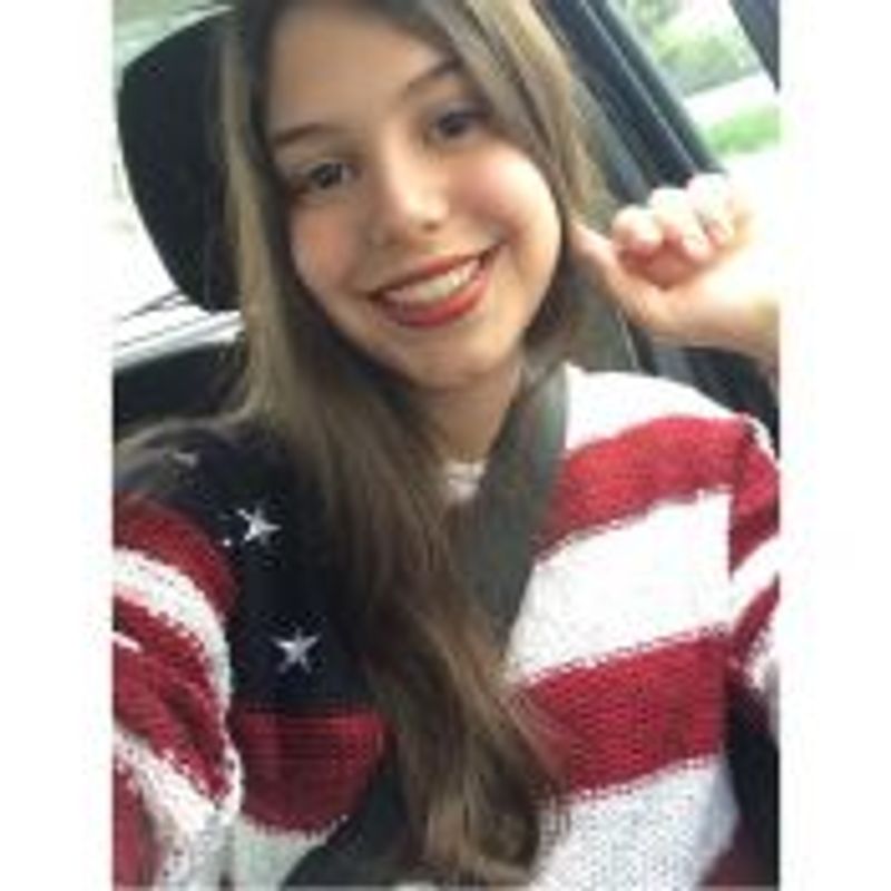 Luiza Coutinho Camillo picture