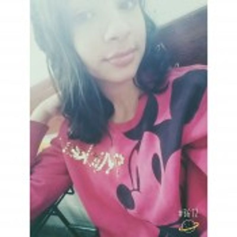 Larissa picture