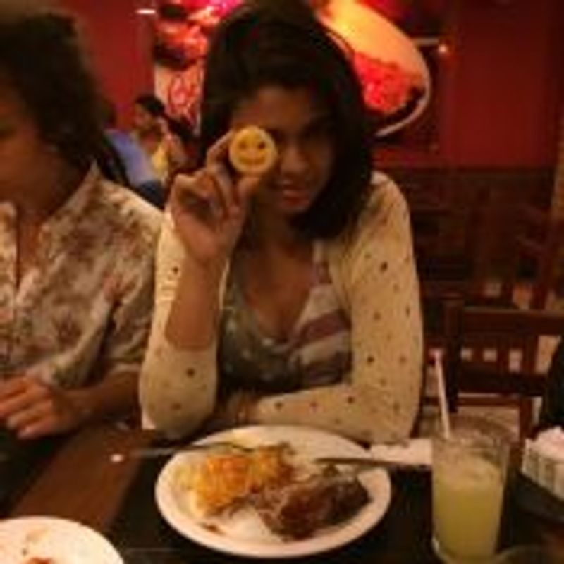 Tiffannyk G picture