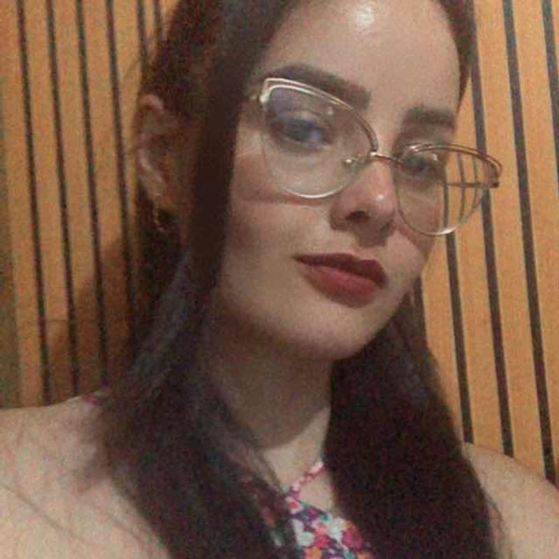 Ana Laura Oliveira picture