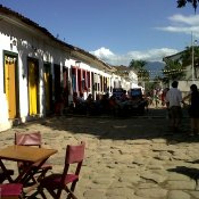 Maria Neves picture