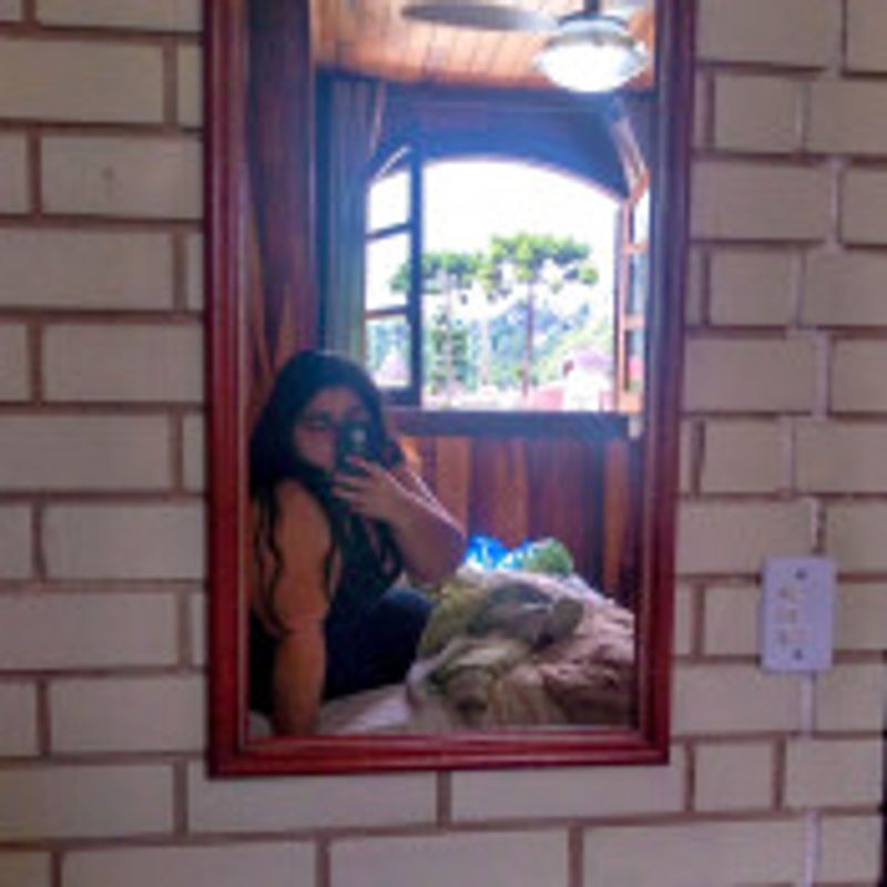 Clara Serdeira picture