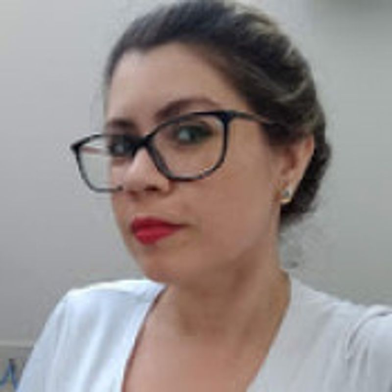 Renata Oliveira picture