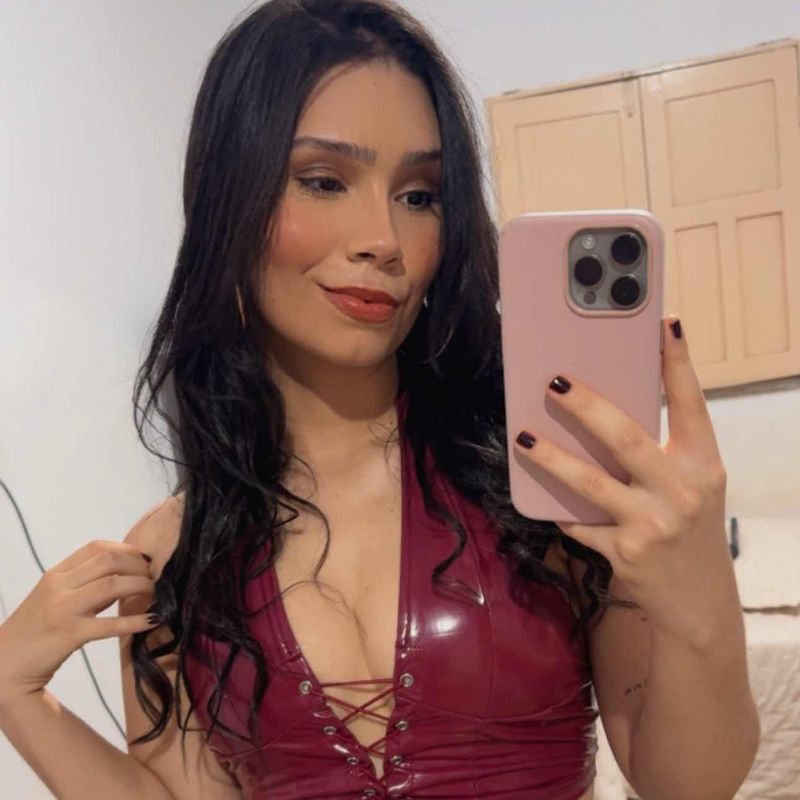 Nayky Oliveira picture