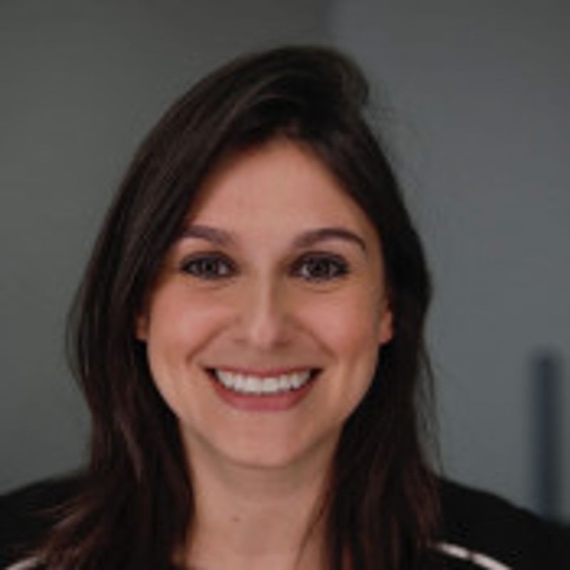 Luciana Carvalho picture