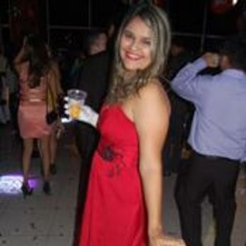 Mariana De Cássia Maciel Pinheiro Silva De Moura picture
