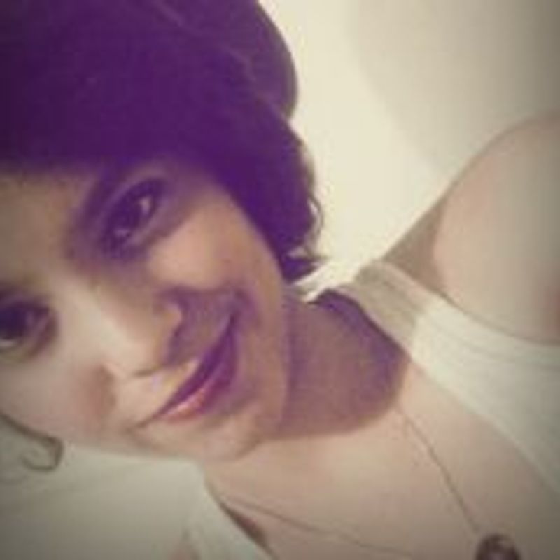 Larissa Torres picture