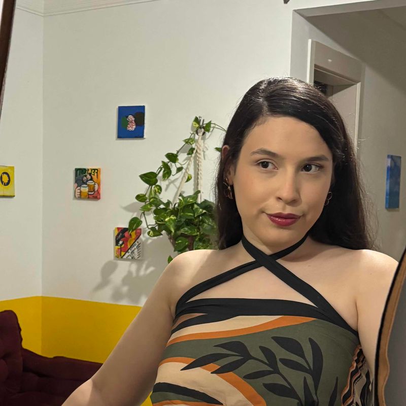 Ana Beatriz picture