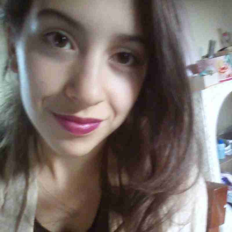 Caroline Pires picture