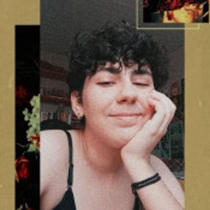 Milena Policarpo picture