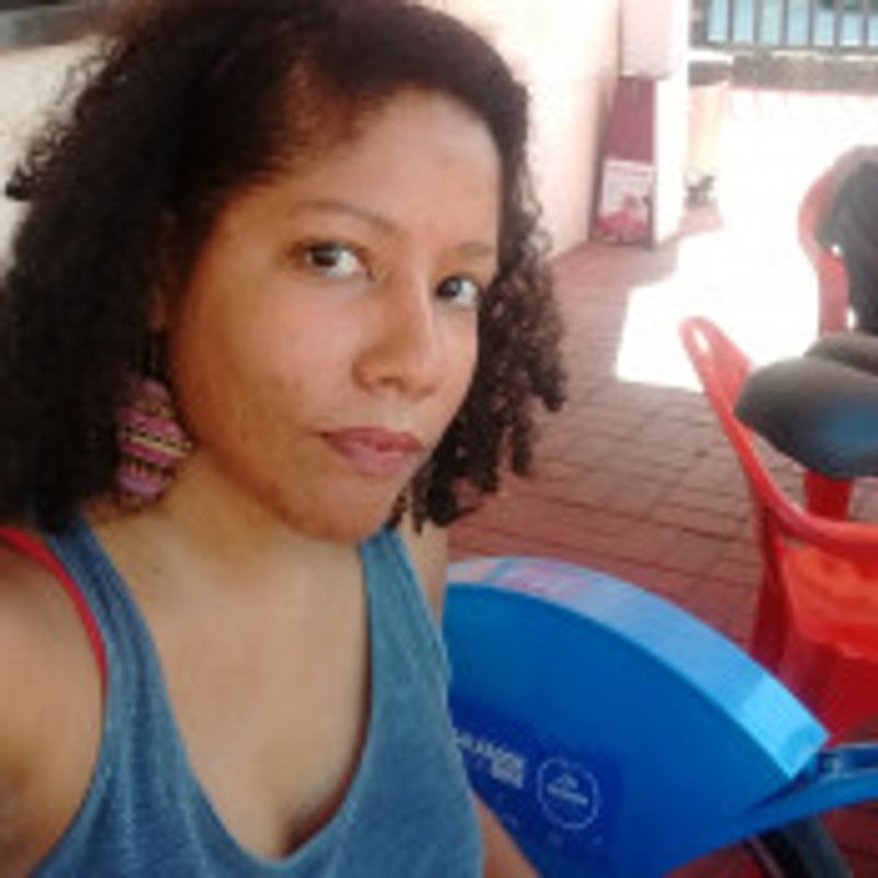 Nanda Lopes picture