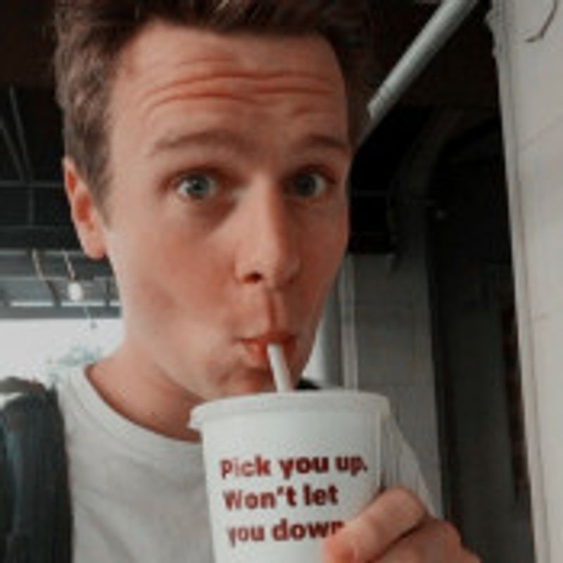 agron picture