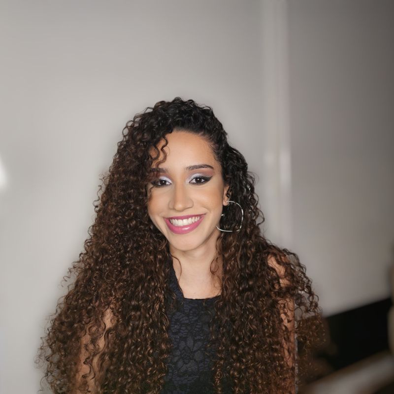 Letícia Bove picture