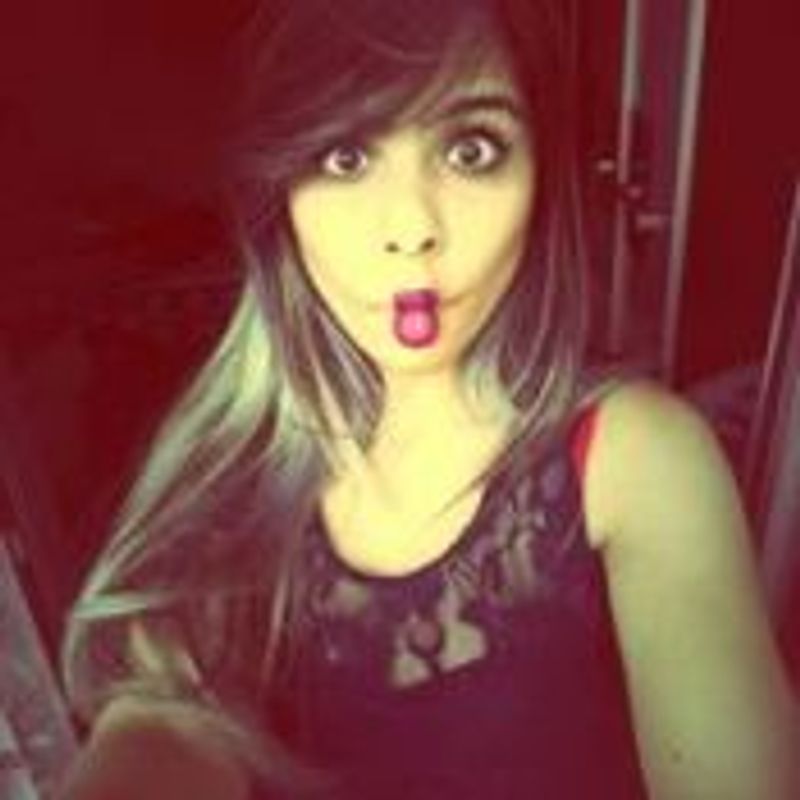 Andresa Vasconcelos picture