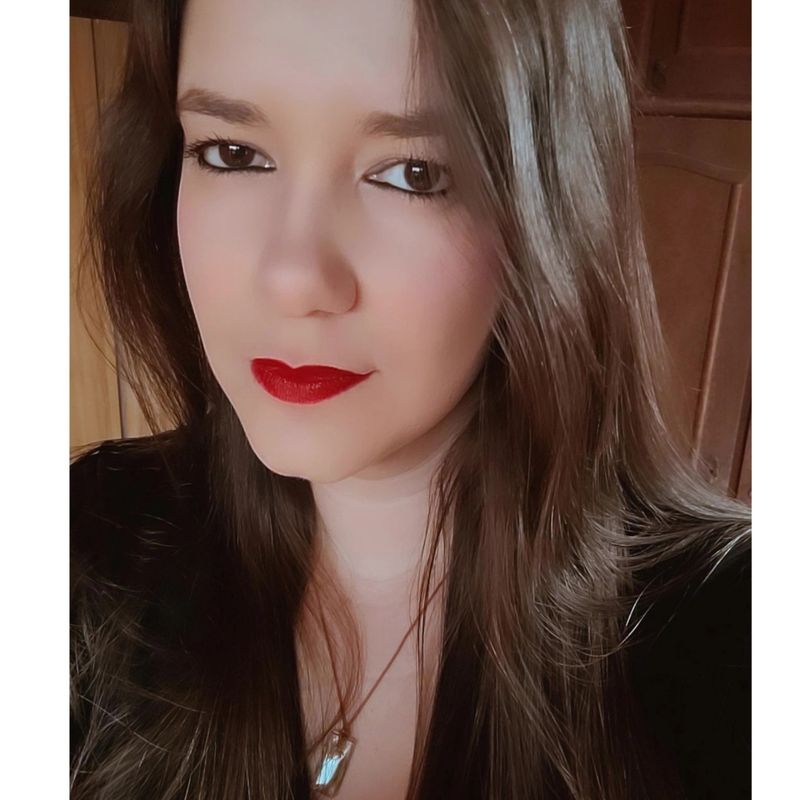 Renata Bastos picture