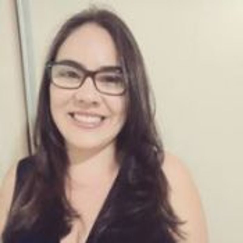 Júlia Oliveira picture