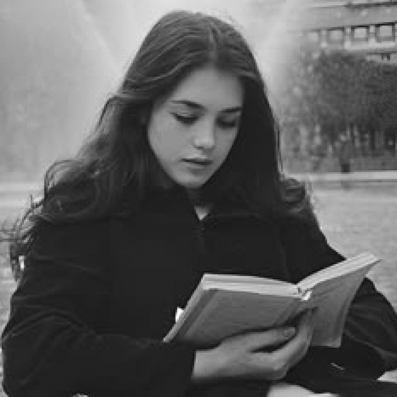 Paula Barros picture