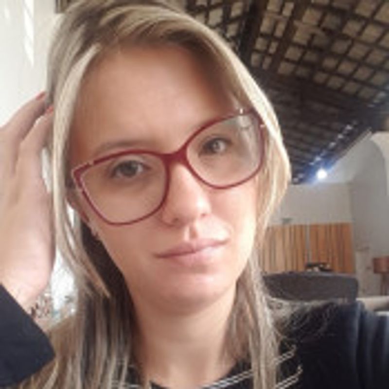 Sarah Brito picture
