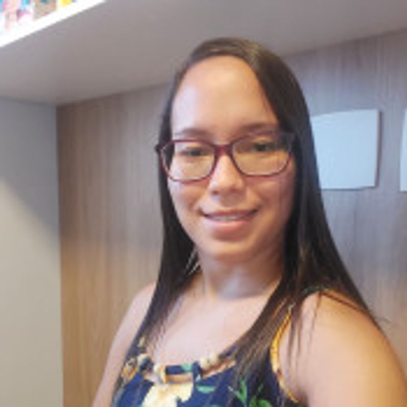 Priscila Pires picture