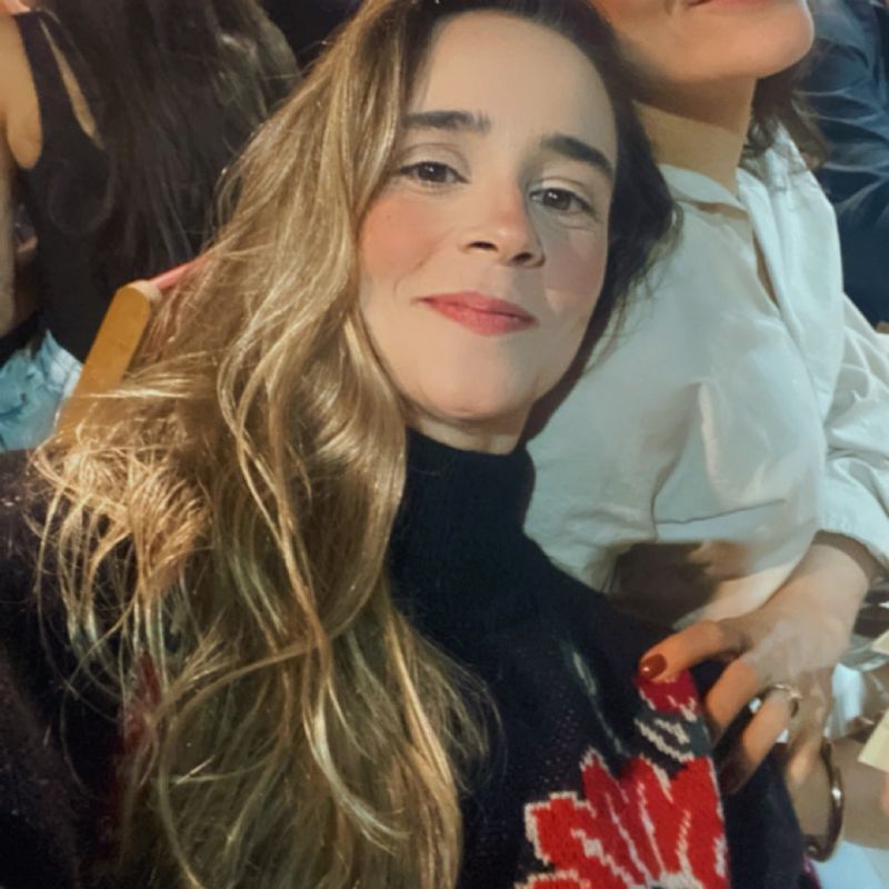 Paula Mello picture
