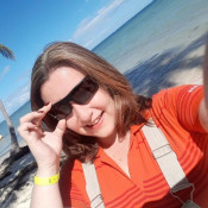 Lisiane Dalzoto Rovaris picture