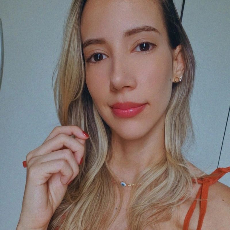 Louise Ramos picture