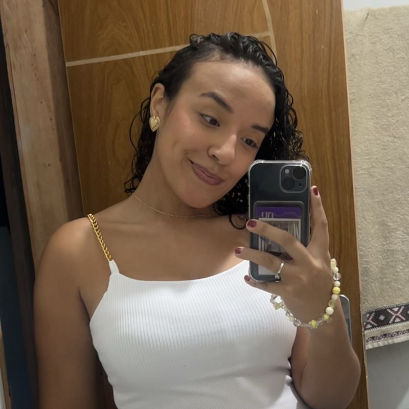 Letícia Nepomuceno picture