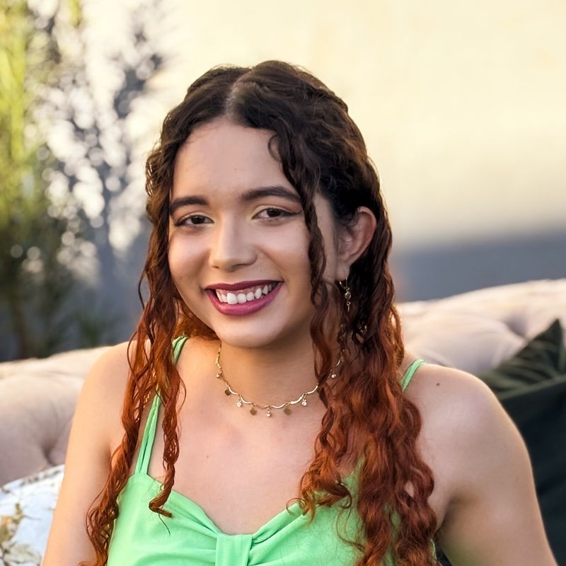 Fernanda Prado picture