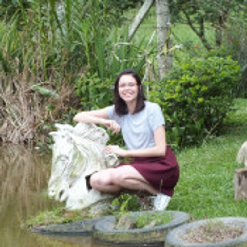 Emily Souza picture