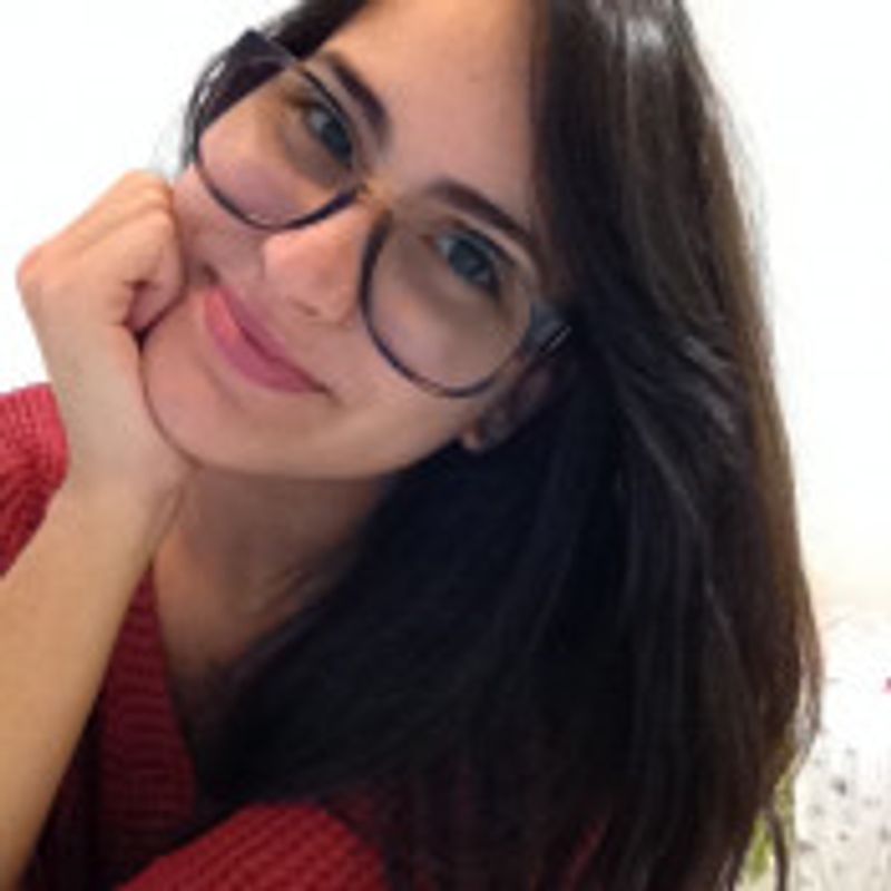 Patricia Bastos picture