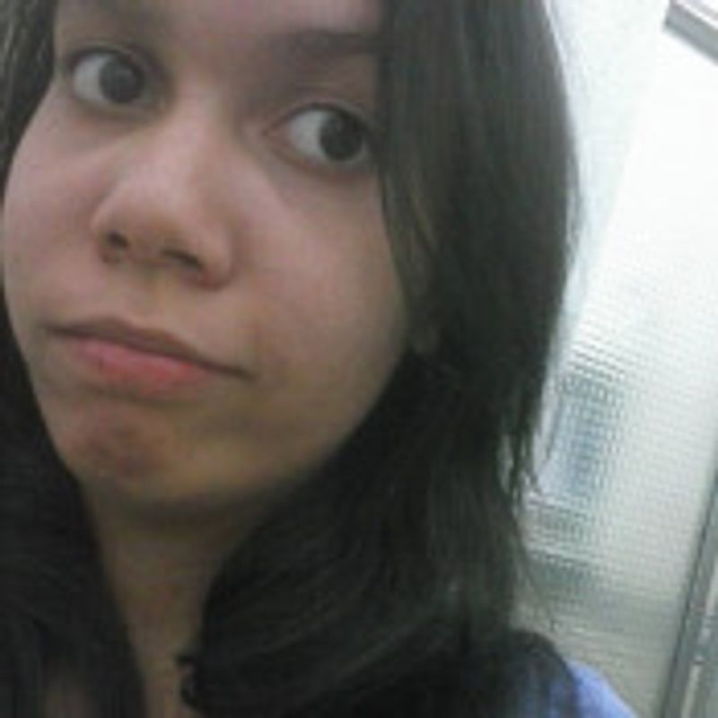 Débora Alves picture